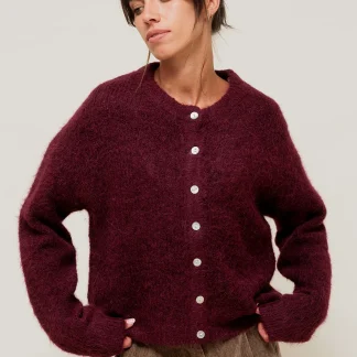 DELYA - Gilet Col Rond en Maille Alpaga Bordeaux